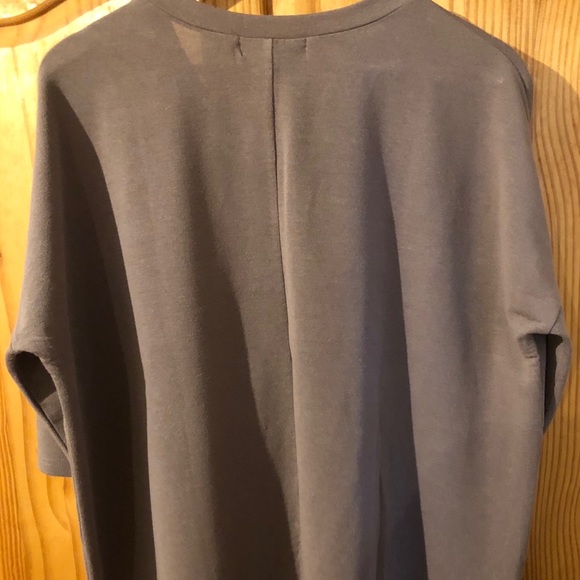 3 for $40 🤩 Red Coral Oversized Shirt - Picture 2 of 3